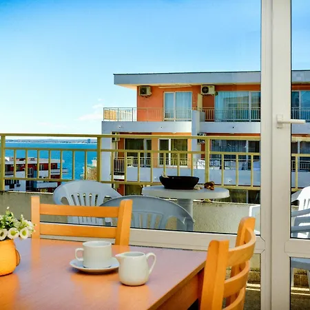 Crown And Imperial Apartment Sveti Vlas