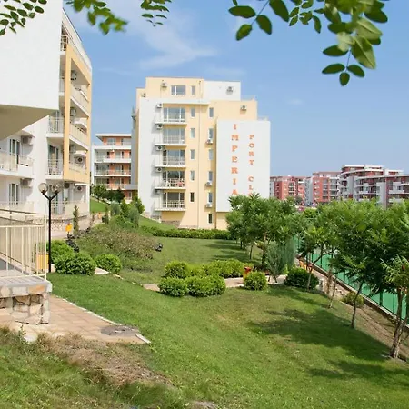 Crown And Imperial Apartment Sveti Vlas