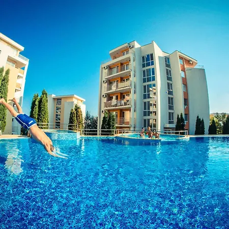 Crown And Imperial Apartment Sveti Vlas